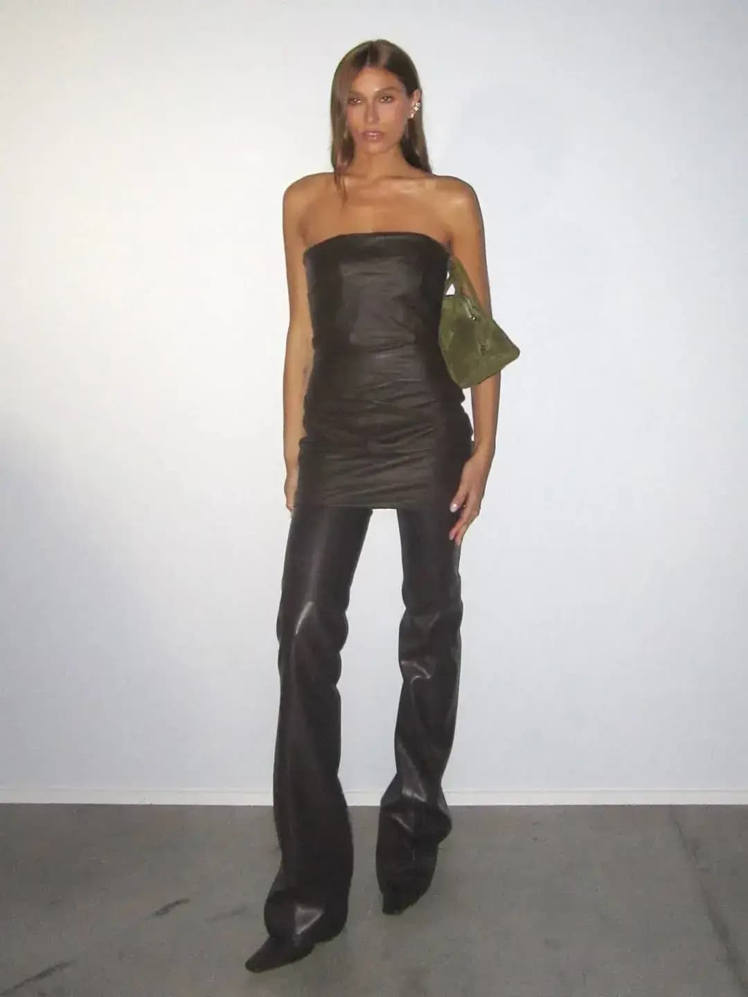 PFW - 4