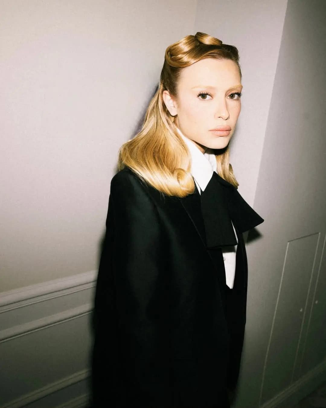 MARIA BRAZ X BALENCIAGA  - 5