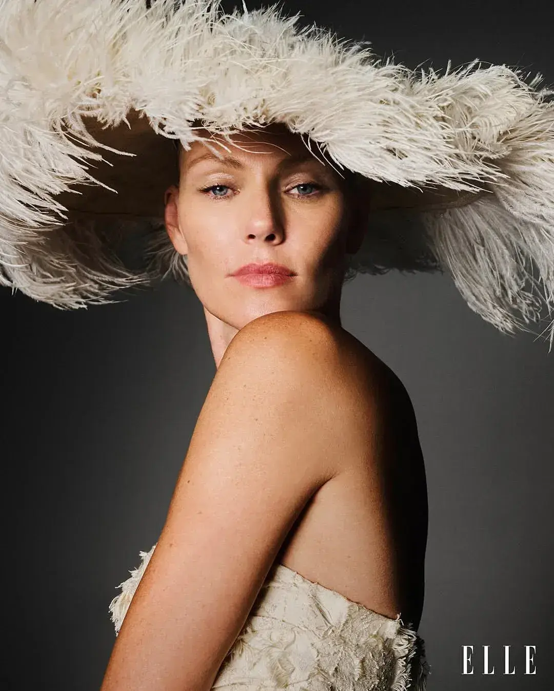 ELLE BRASIL gallery 0