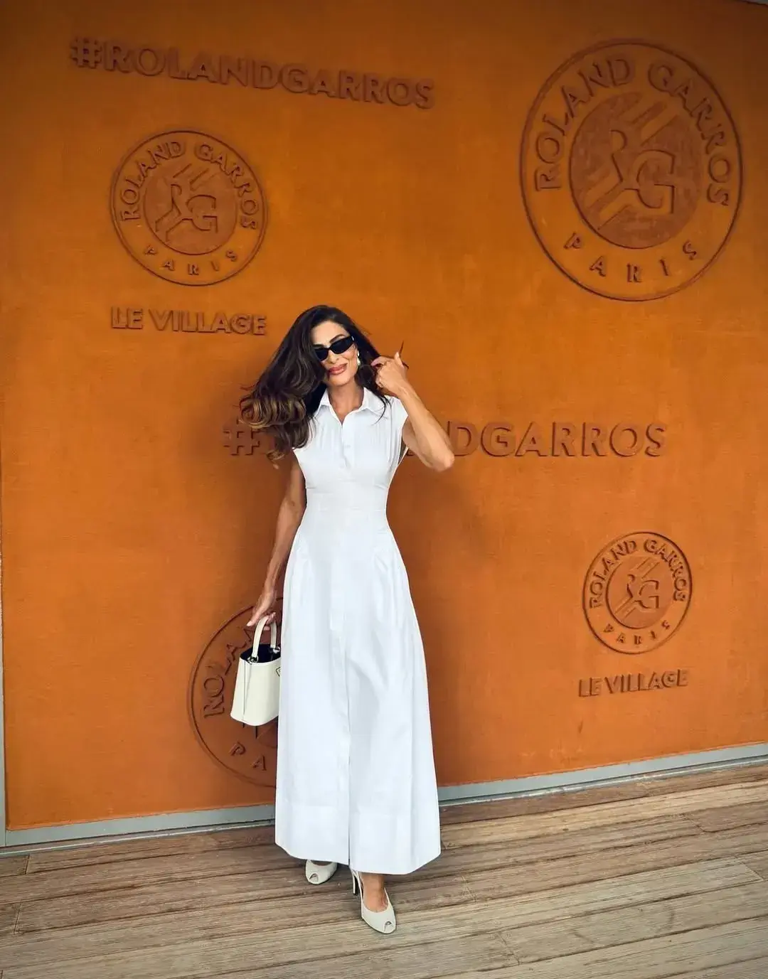 JULIANA PAES gallery 0
