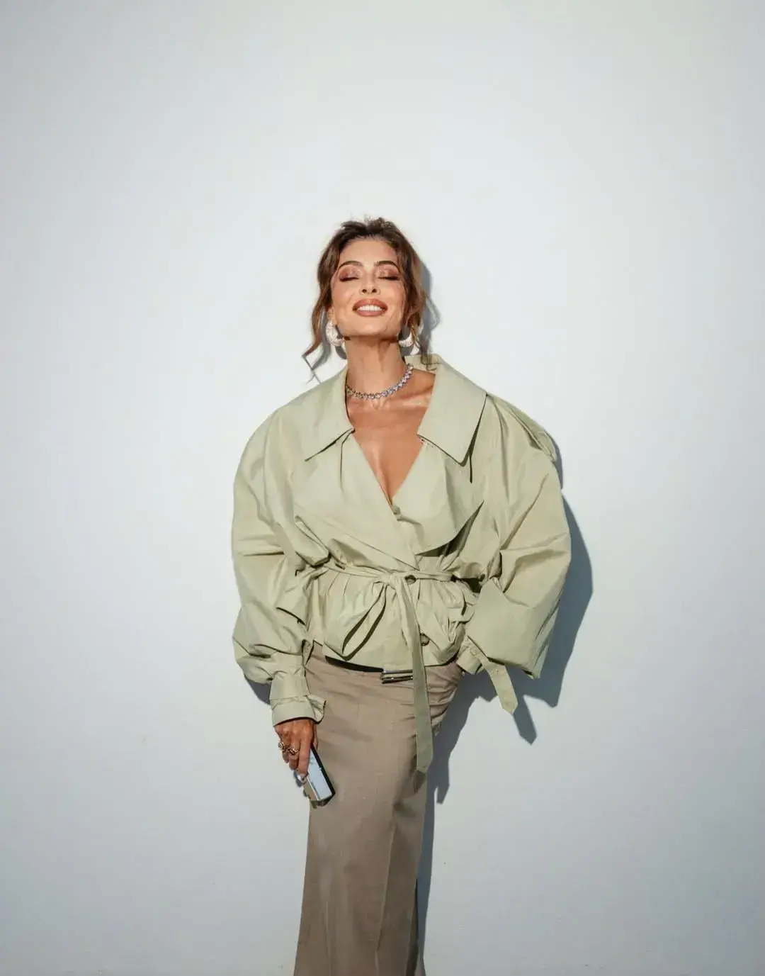 JULIANA PAES gallery 2