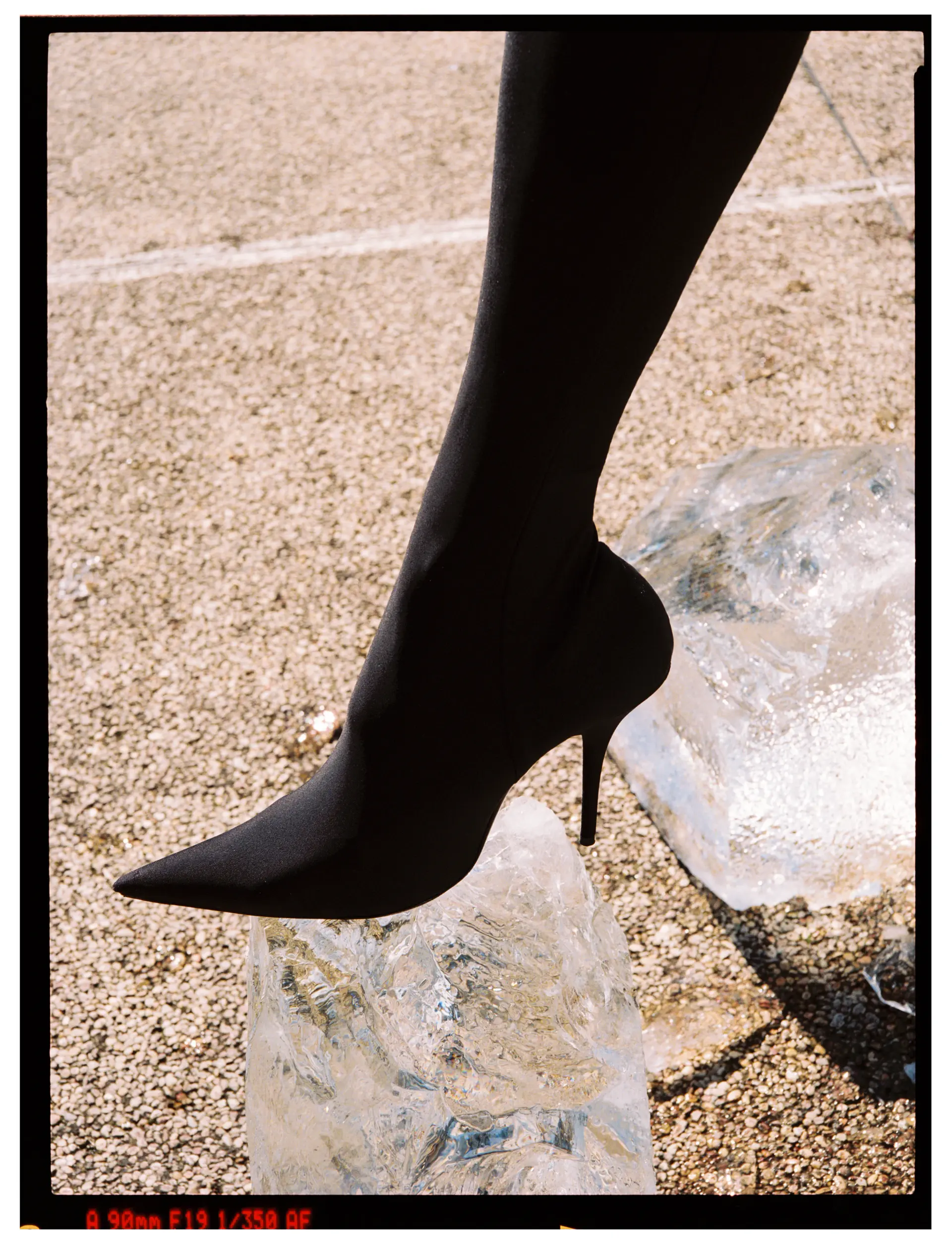 NUMÉRO gallery 11