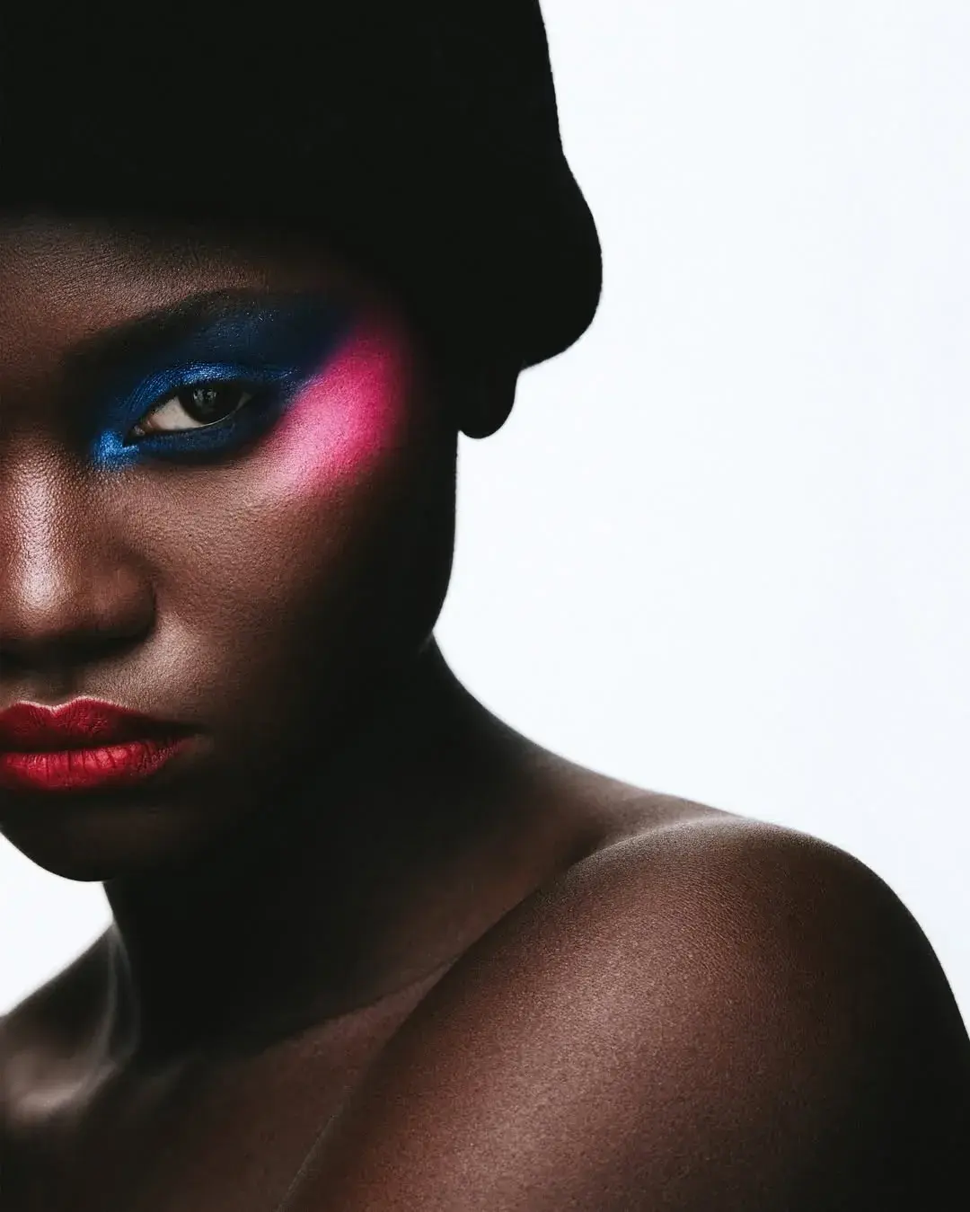 LOFFICIEL  gallery 2