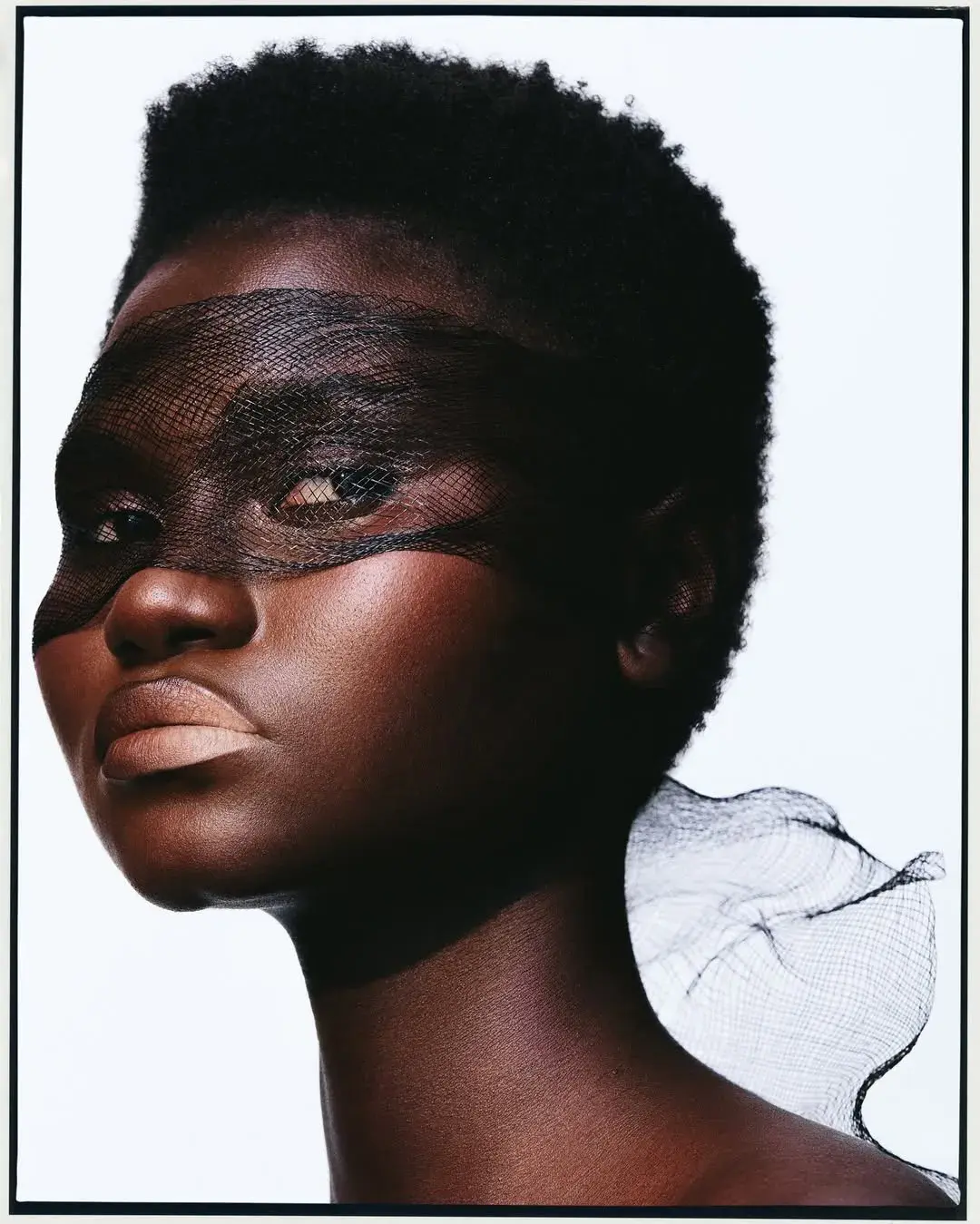 LOFFICIEL  gallery 4