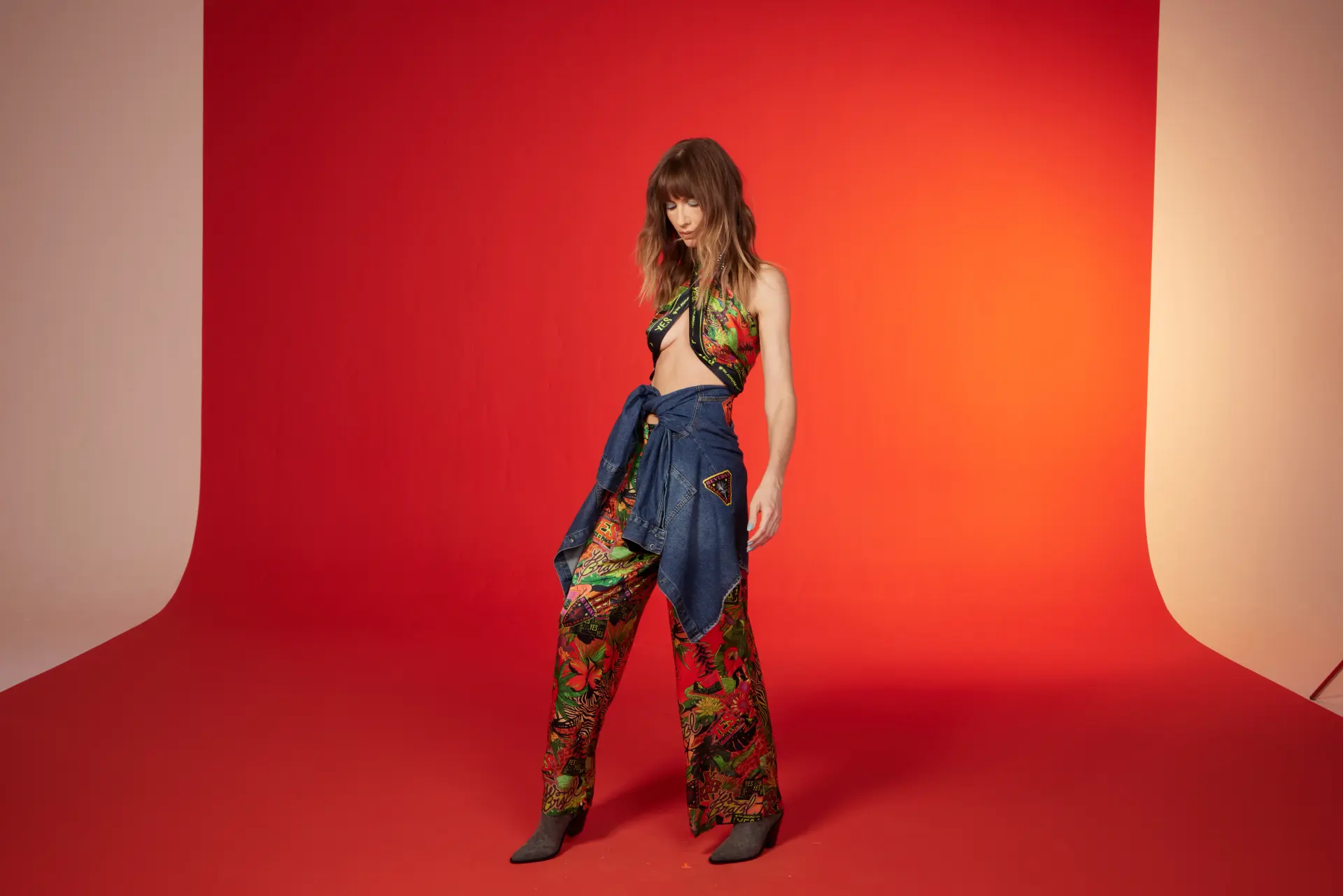 ELLE  gallery 13