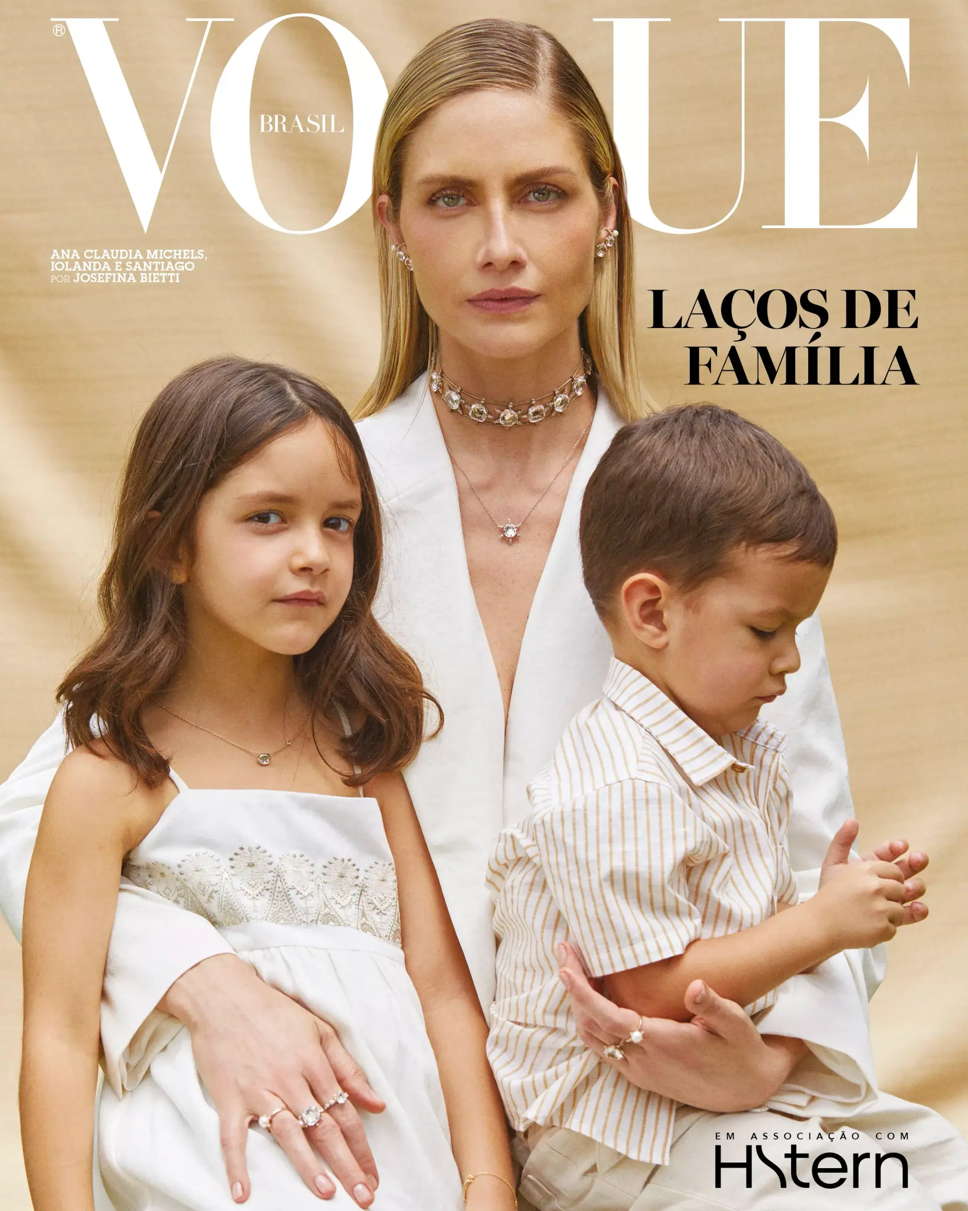ELLE  gallery 116