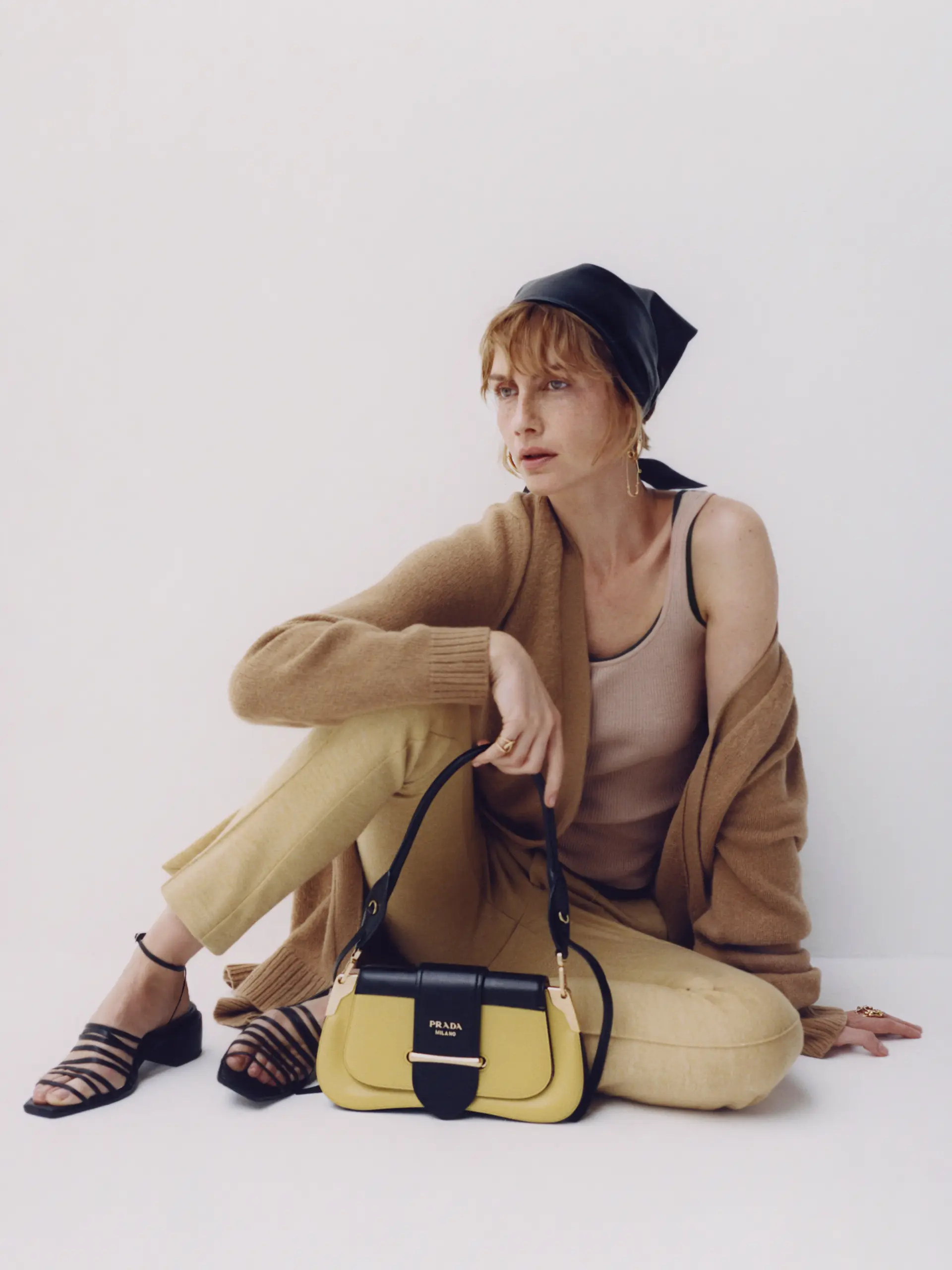 VOGUE gallery 2