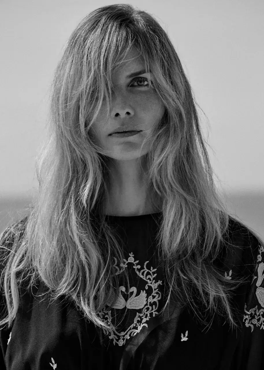 VOGUE gallery 15