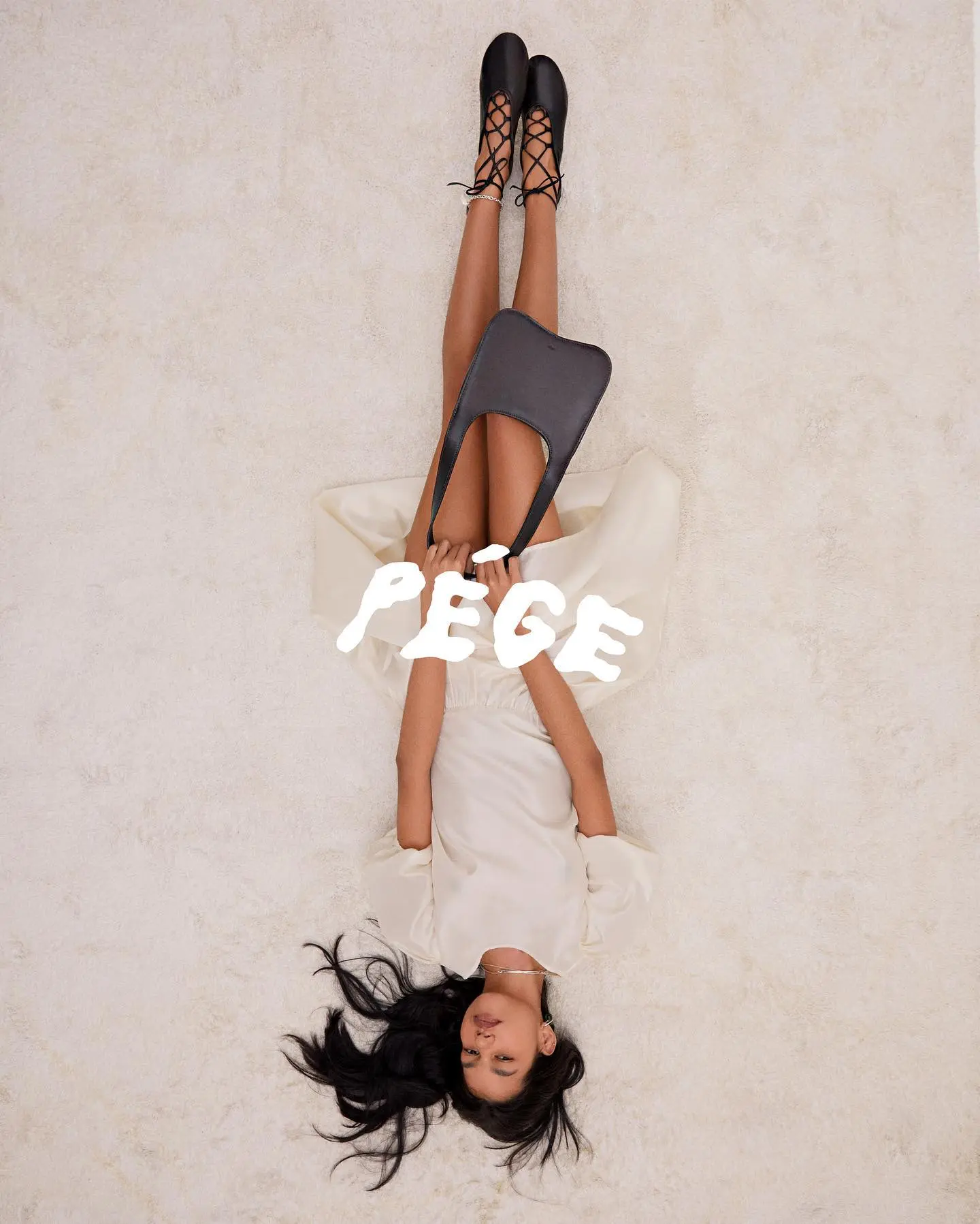 PEGÉ gallery 1