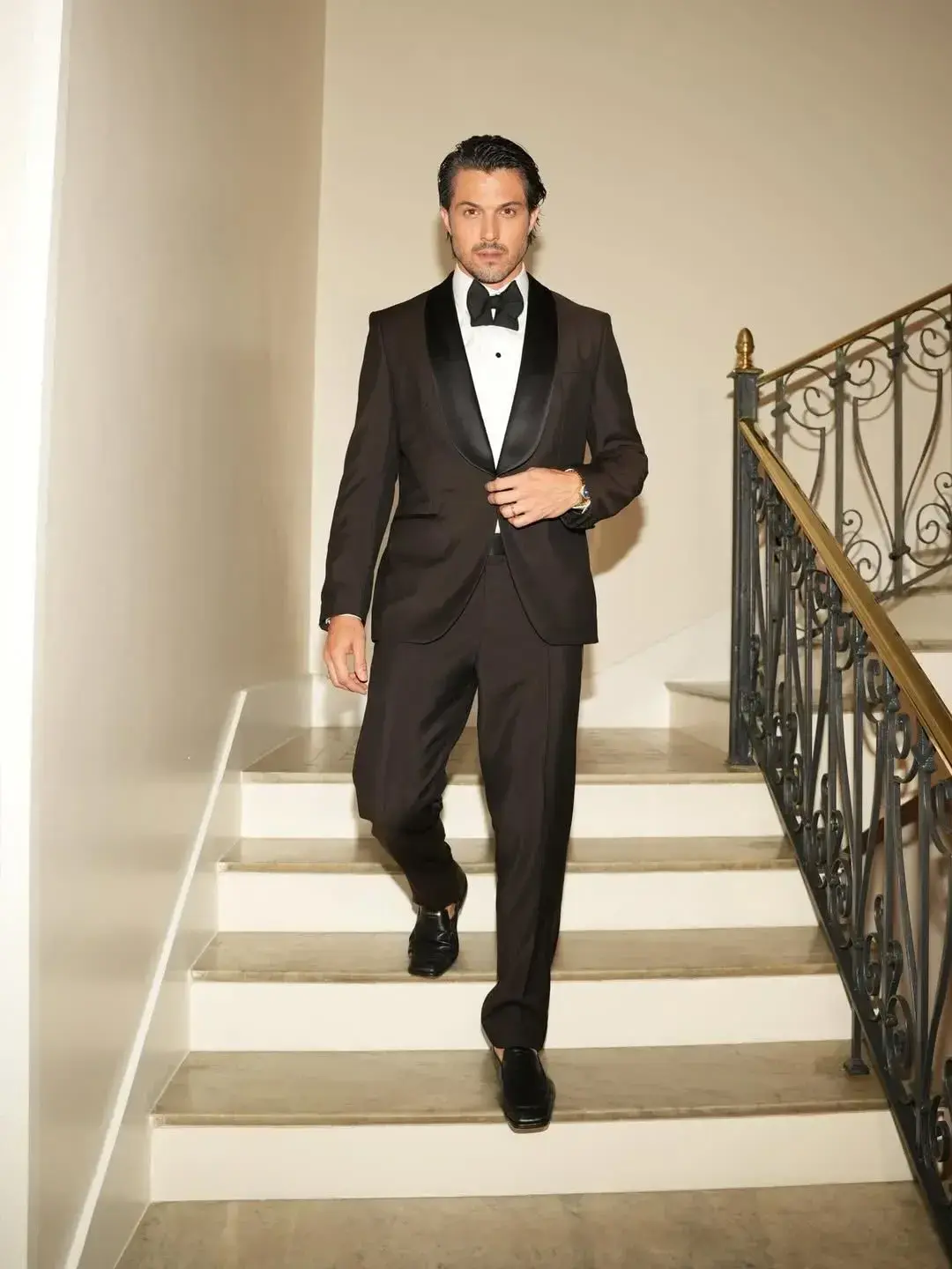 @romuloestrela vestindo @boss para @ggtributegalabrazil por Styling @thico @rafaelreisr @antonionetto @nilmaquariguasi @trigoantonio @ruan @eulaisgomes @marinateixeira___ // Joias @a.lasmar @rolex